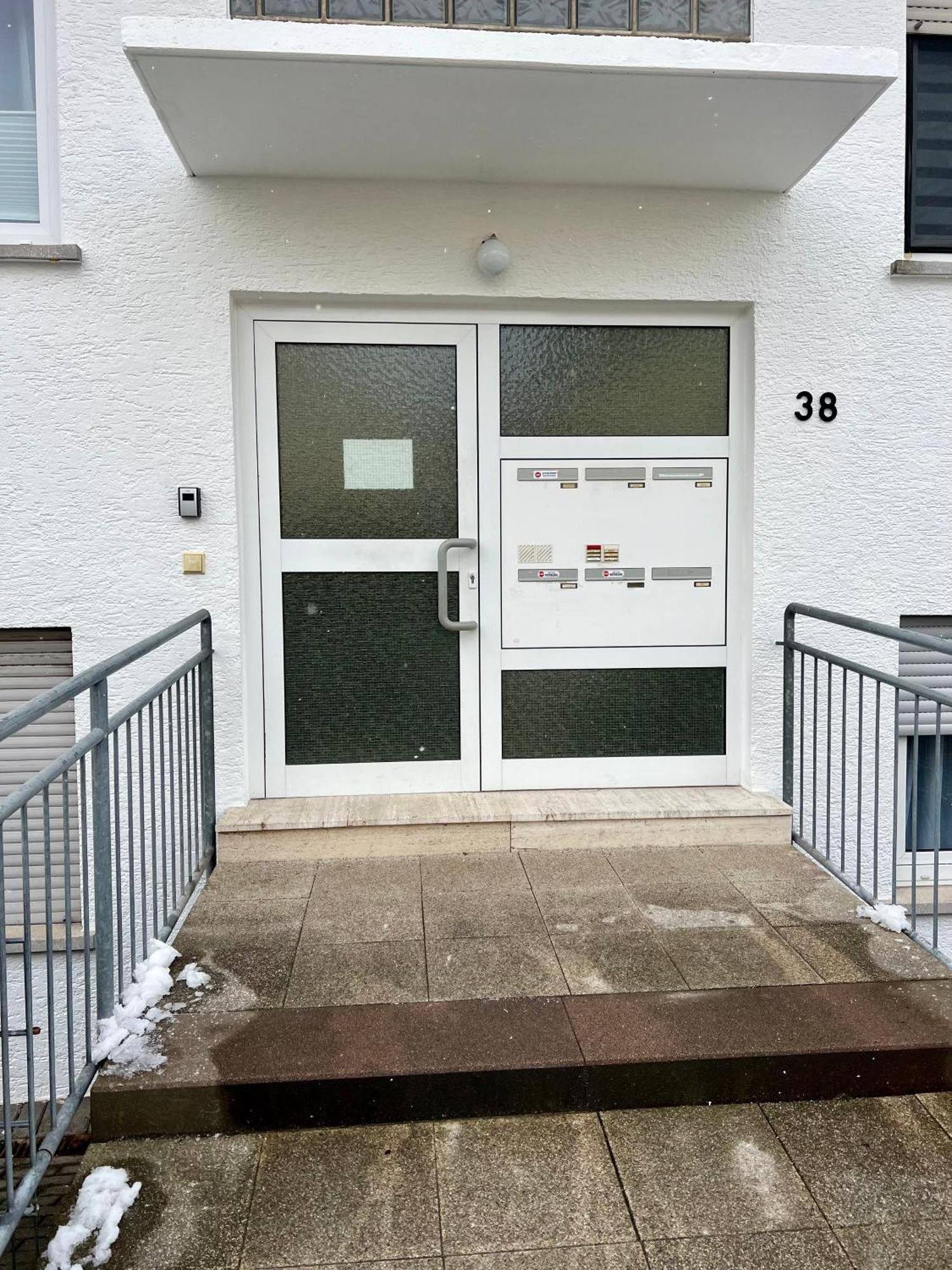 Kurstadt Apt Moderne 2Zkb Balkon-Pkw- Stellplatz Check-In 7-24 H Bad Nauheim Exterior photo